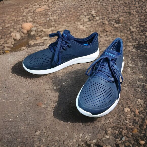 Men's Size 8 Crocs LiteRide Navy Blue Sneakers White Soles Comfort Walking Work. - Picture 2 of 16